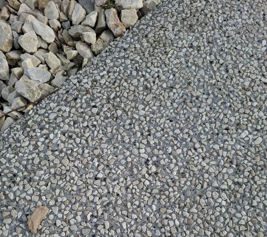 R&eacute;alisation b&eacute;ton d&eacute;sactiv&eacute; Stylperf dans un parc de Montmelian Zoom