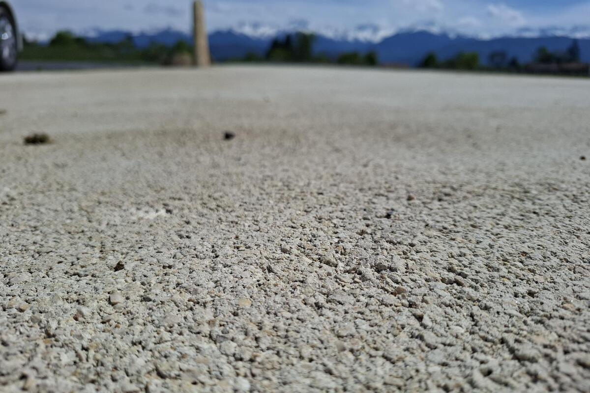 R&eacute;alisation b&eacute;ton stabilis&eacute; Stylperf &agrave; Porte-de-Savoie Zoom
