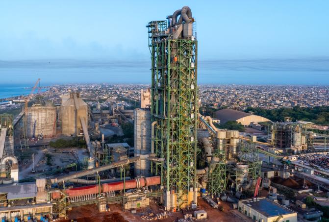 Four n°6 : production de ciment Vicat au Sénégal 