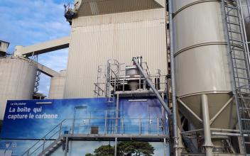 Container Carbon8 Systems dans la cimenterie Vicat de Montalieu